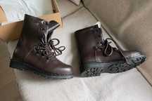 Bocanci ghete militare din piele maro marime 43 noi cutie - originali
