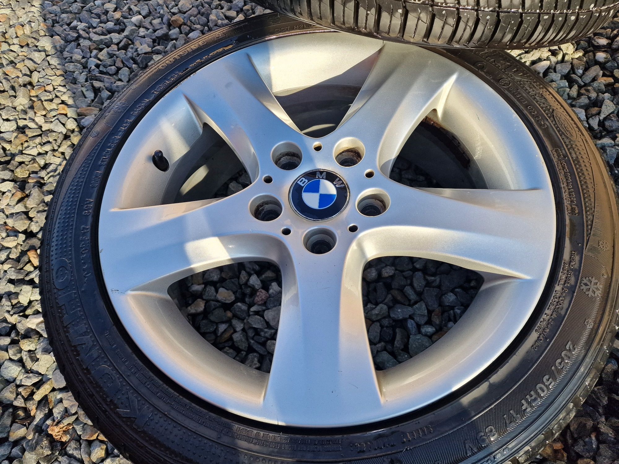 Jante BMW 17 inch cu anvelope M+S