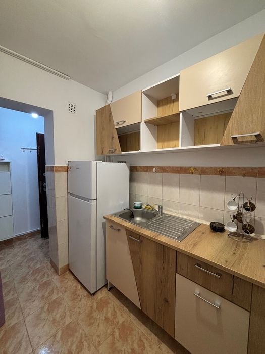 Inchiriez apartamant