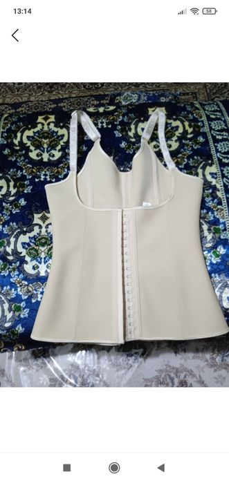 Columbia latex korset