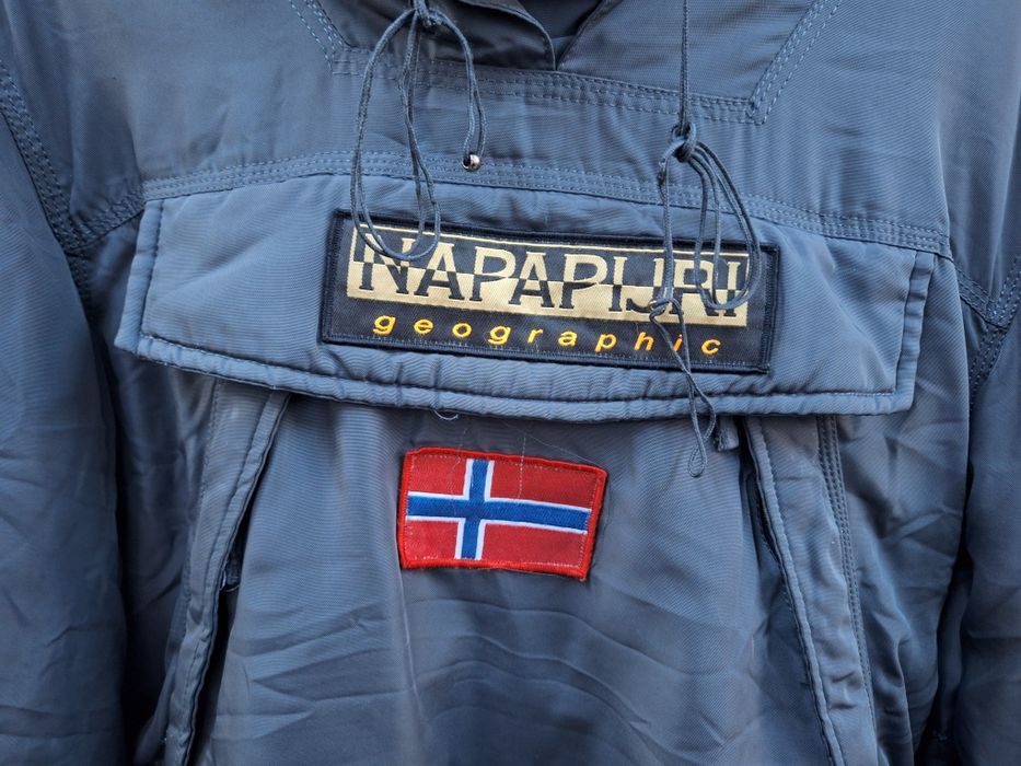 Geacă calduroasă de iarnă cu glugă, mărimea L,, Napapijri Geographi