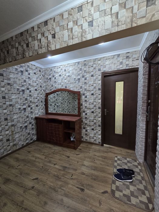 Срочно Продаётся 3х комнатная  квартира