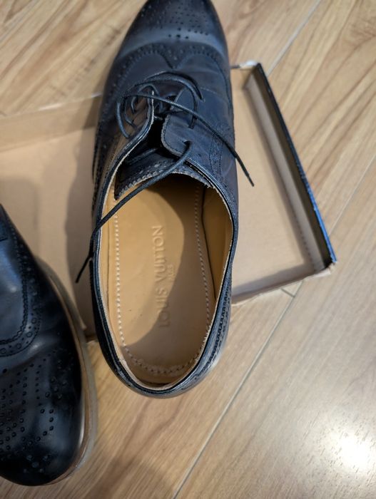Pantofi negri louis vuitton