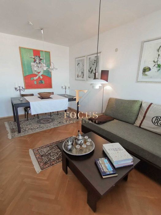 Продава се Тристаен апартамент в Пловдив, Център - 109 кв.м за 2354 €/кв.м - Снимка #1