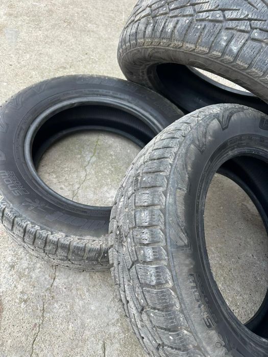 Зимний хороший шины