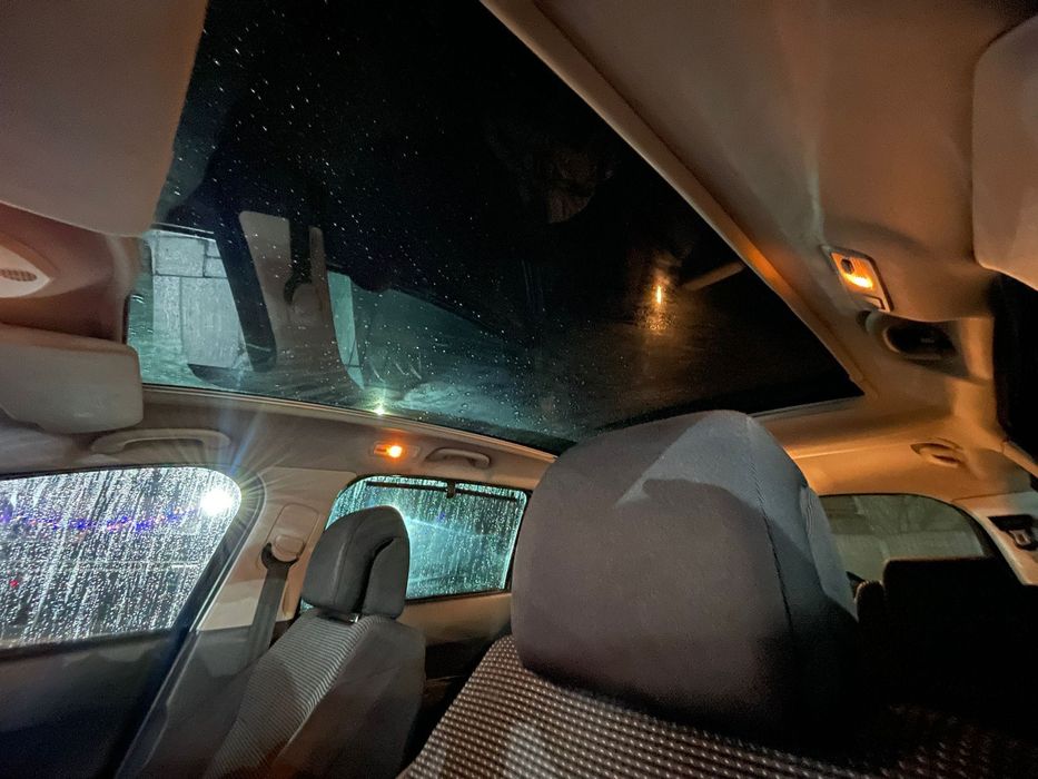 De vânzare Peugeot 5008, 2011, 2.0 HDi Diesel