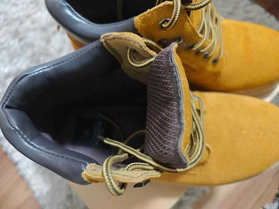 Зимни велурени боти Walkman shoes