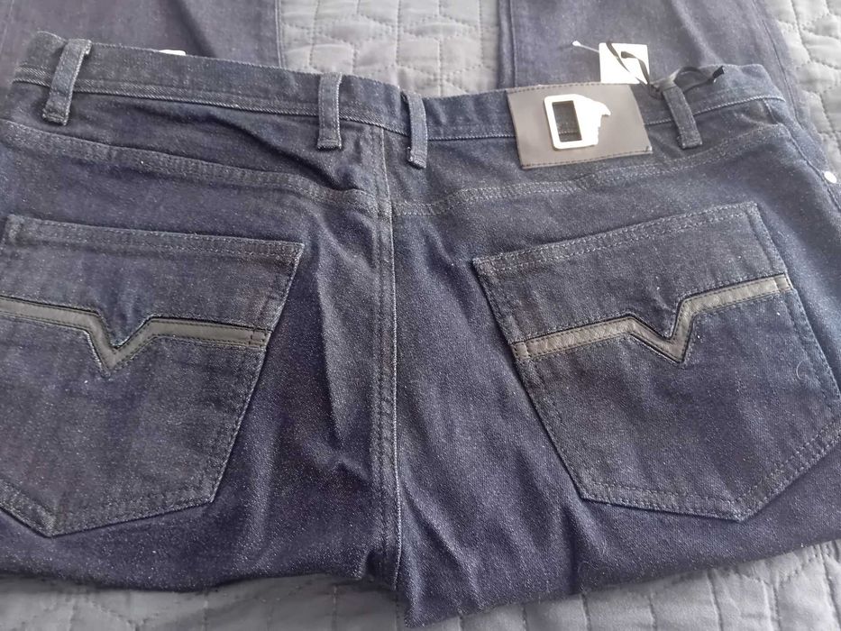 Blugi Vesace Collection