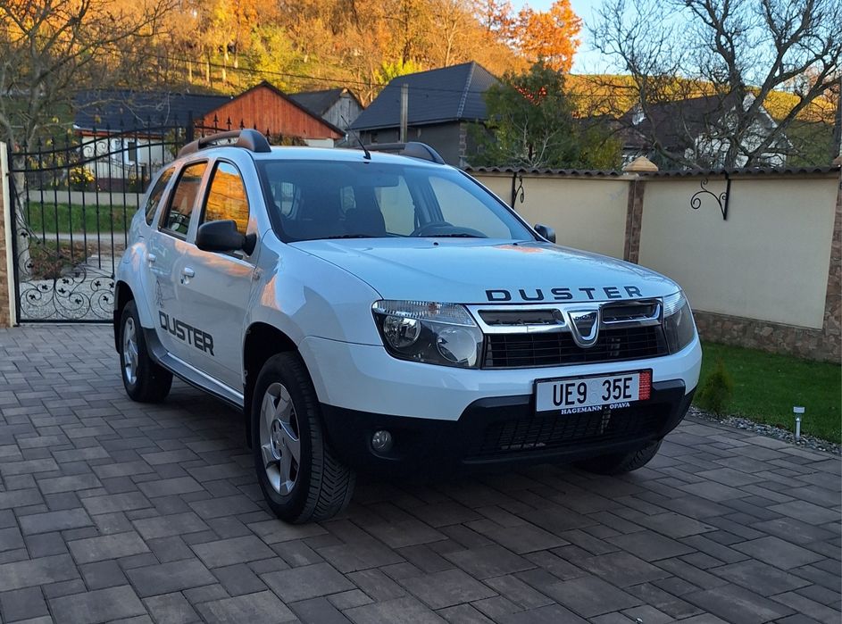 Dacia Duster 4x2 / 1.6 Benzina / Cârlig remorcare/Aer condiționat