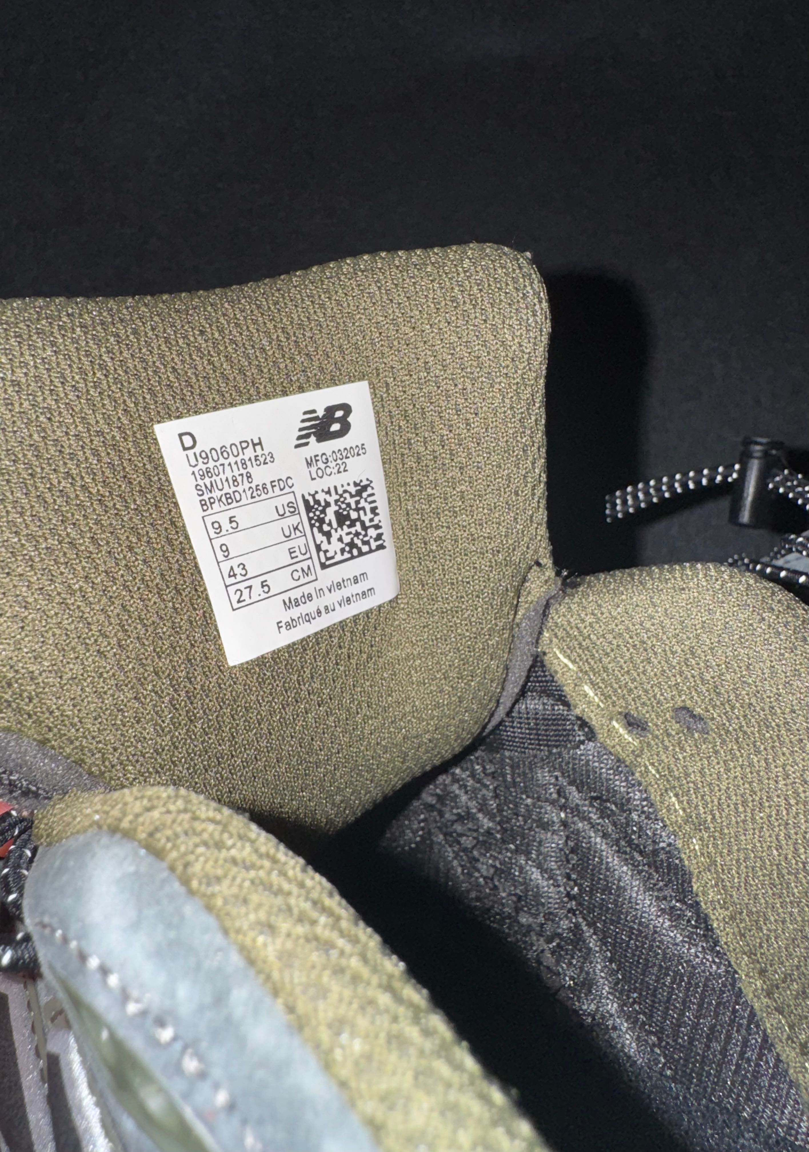 Нови New Balance 9060 - EUR 43