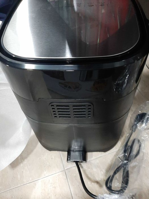 Чисто Нов Air Fryer Tefal Classic+ - Уред за здравословно готвене
