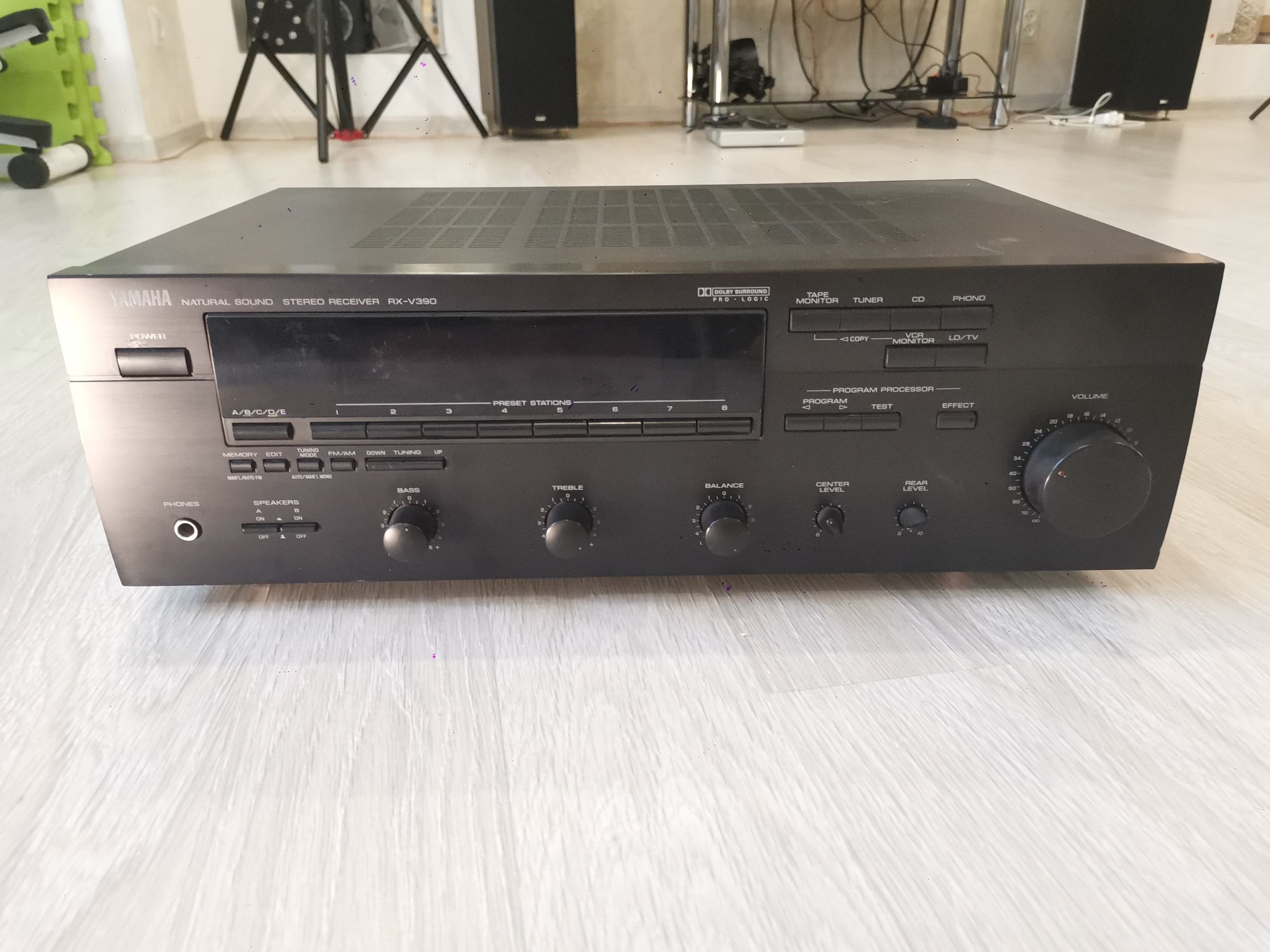 Ресивер, усилитель Yamaha RX-V390 5.1
