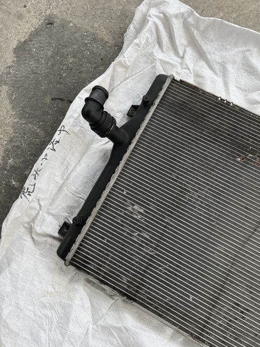 Radiator racire apa vw passat b7 cod motor cffb euro5 3c0121253ar