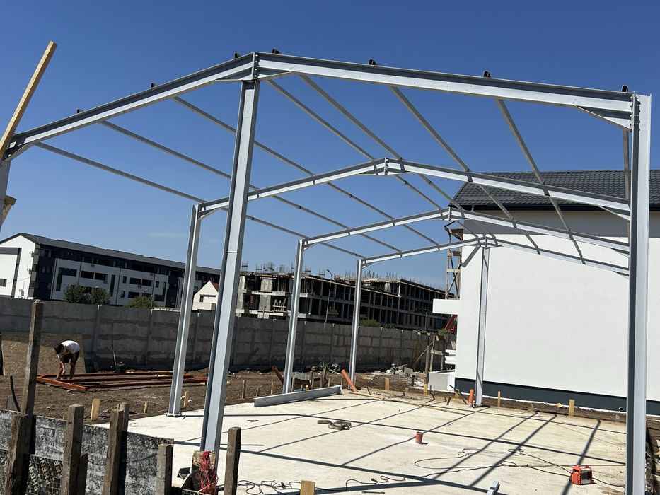 Vand hale metalice la cele mai bune preturi