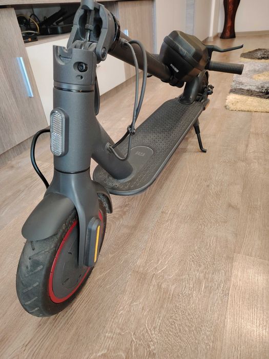 Xiaomi Mi Electric Scooter Pro 2