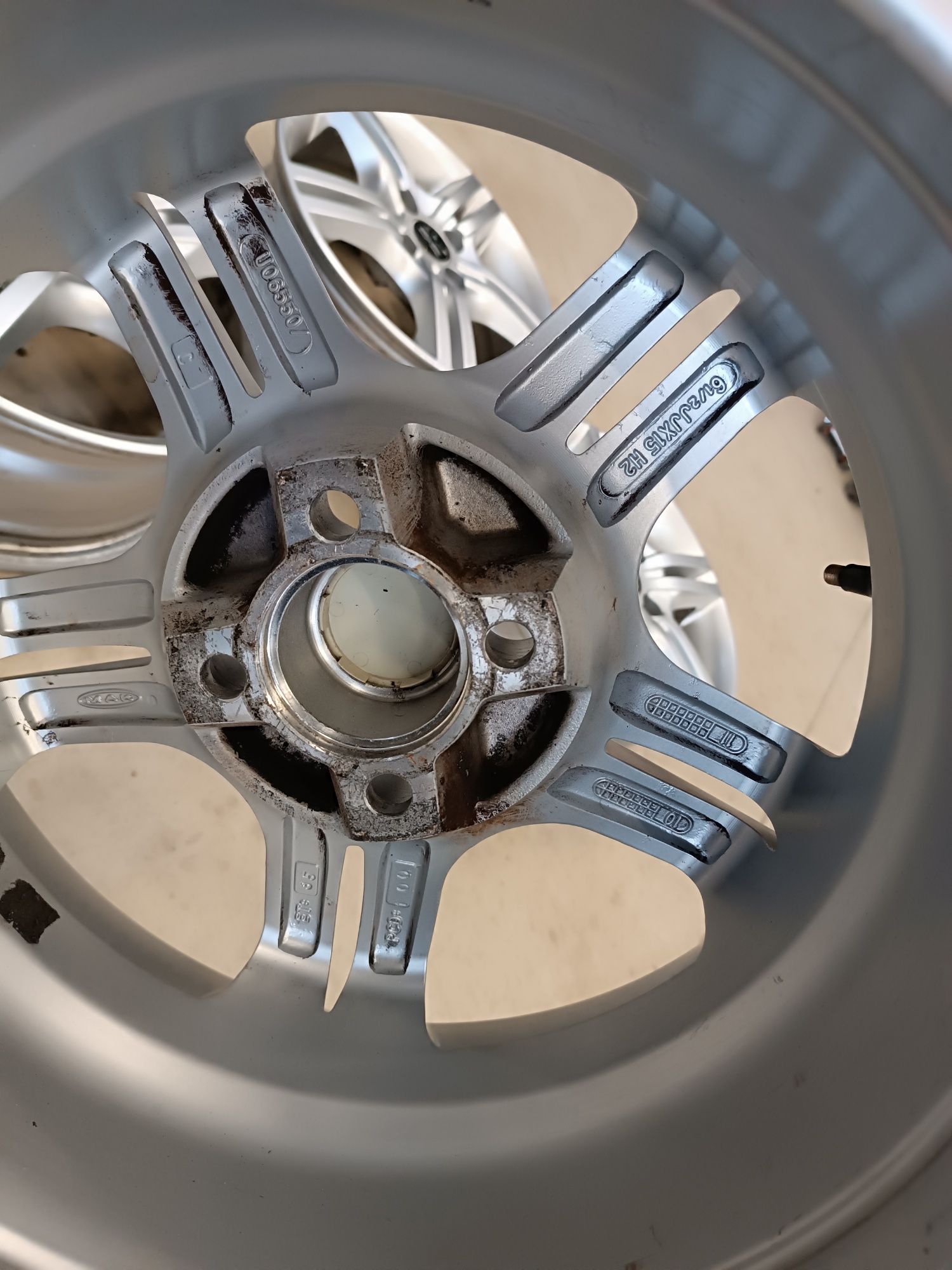 Jante aliaj 4x100 r15 Dacia Logan Sandero Doker Lodgy