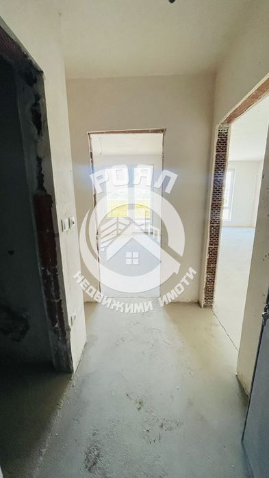 Продава се Тристаен апартамент в Пловдив, Коматевски възел - 121 кв.м за 792 €/кв.м - Снимка #4