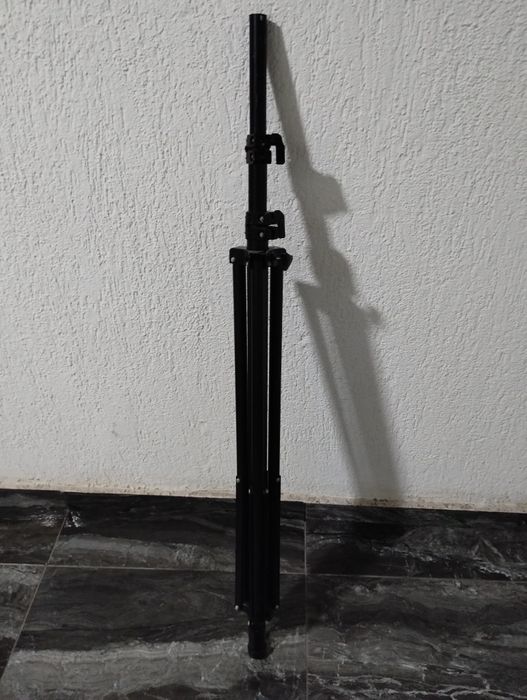 Suport reglabil pentru telefon