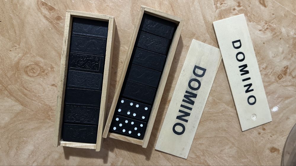 Joc domino din lemn