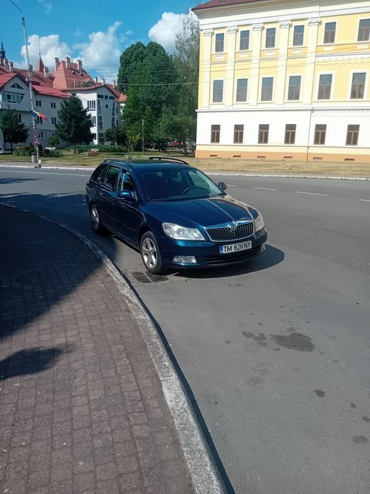 Vând Skoda Octavia