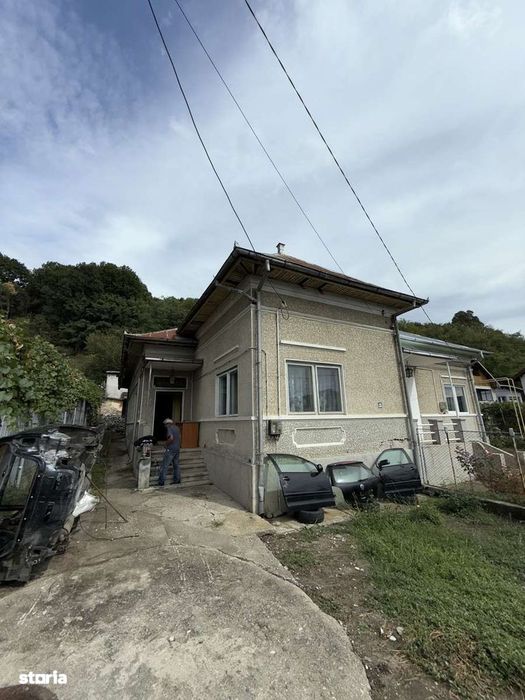 Casa de vanzare - zona excelenta - Str. Stirbei Voda