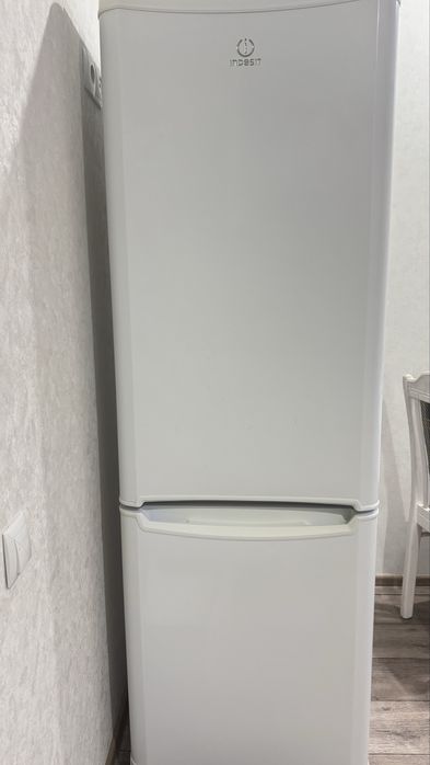 Холодильник Самсунг