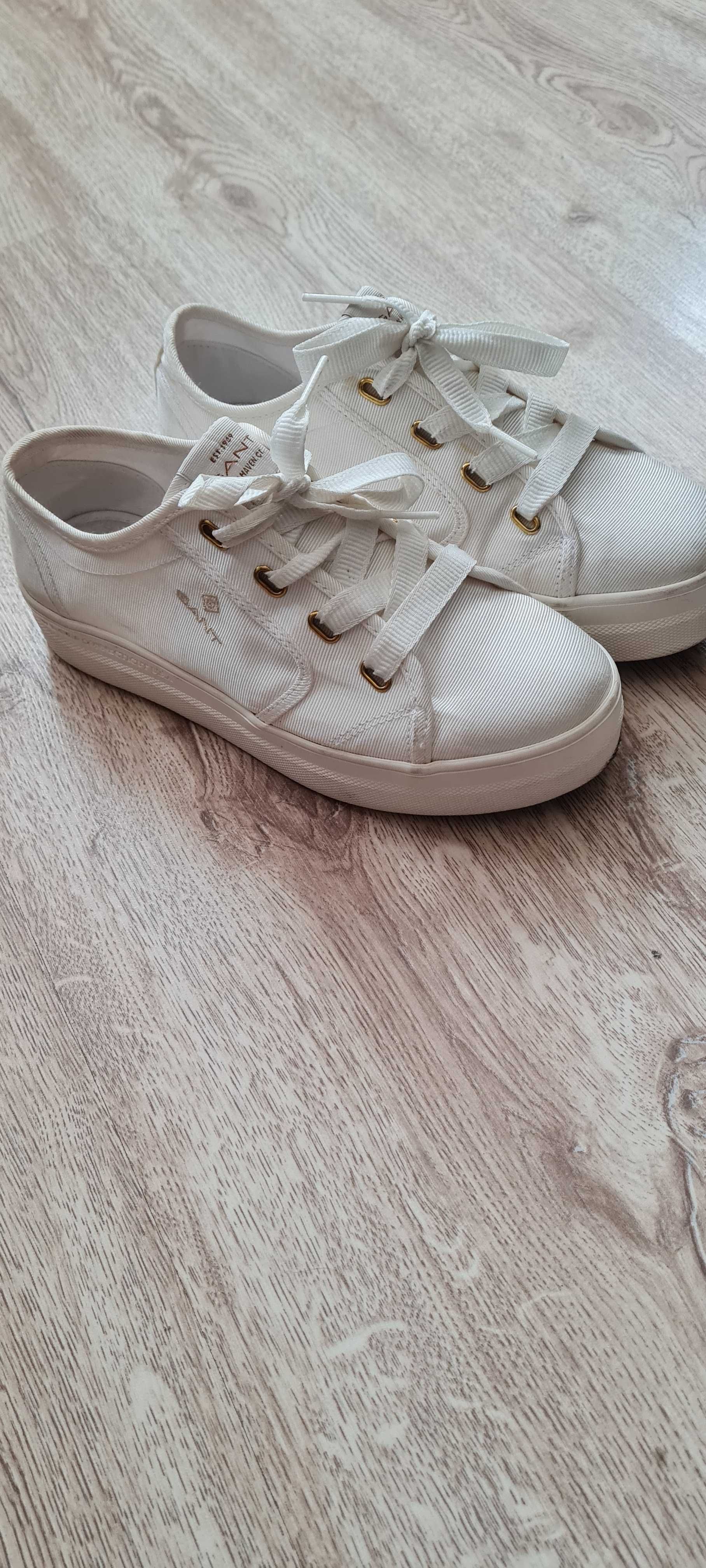 Дамски кецове GANT
