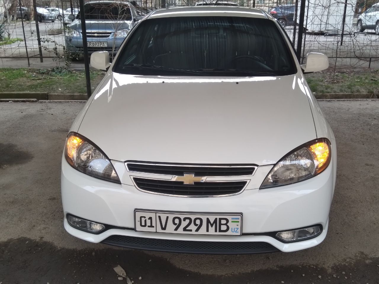 Chevrolet Gentra, 1 pozitsiya