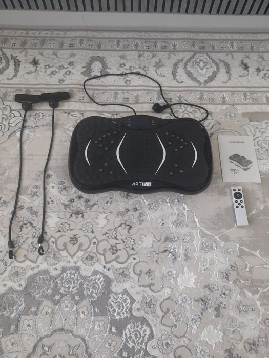 Продам виброплатфору ART Fit для похудения