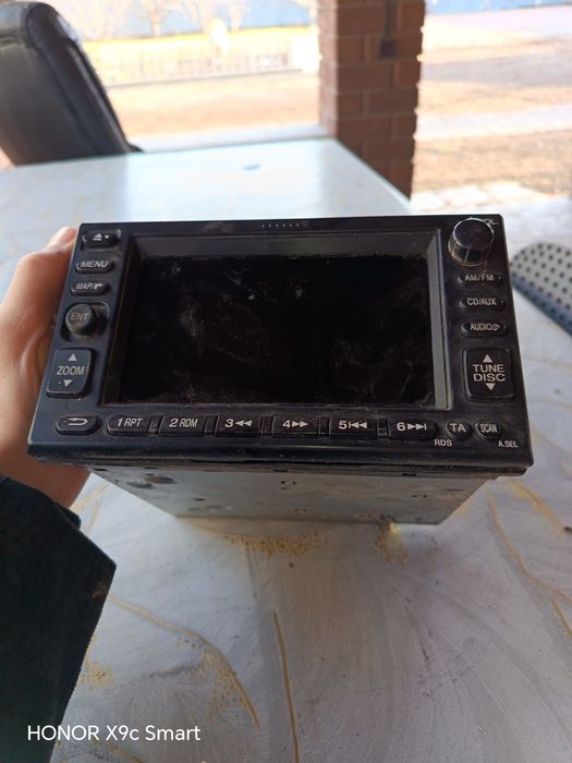 автомобильная магнитола) для автомобиля Honda CR-V (Хонда ЦР-В). 
Это