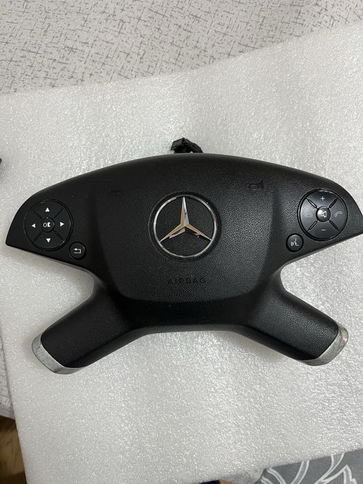 Волан за Мерцедес w212