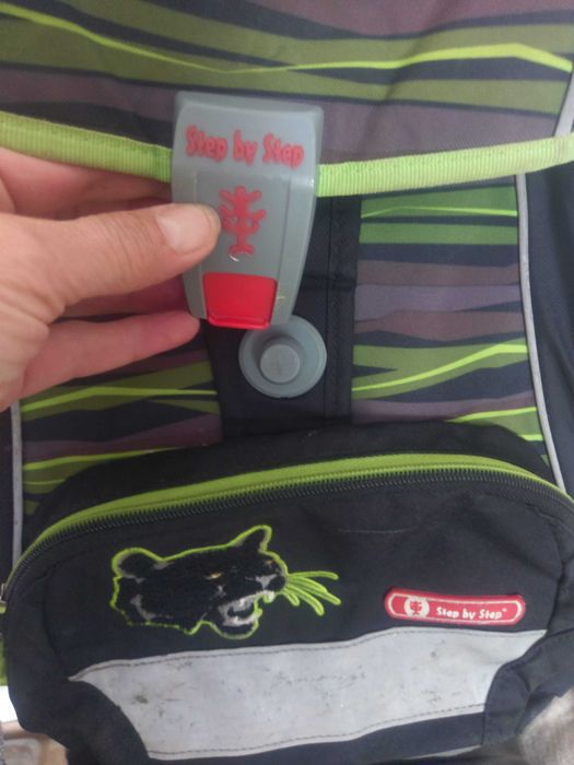 Раница с дишащ гръб и твърдо дъно