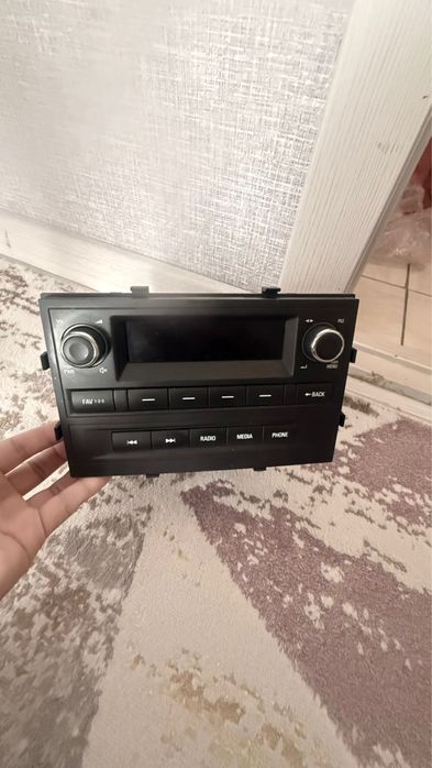 Оригинал магнитофон на Кобальт 2024 года