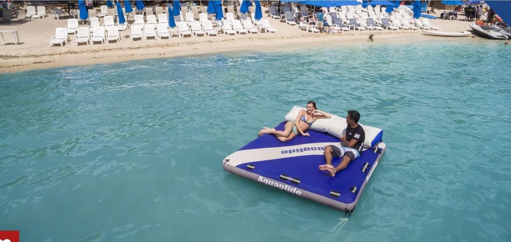 Vand platforma gonflabila Aquaglide Airport Classic Lounge and Towable