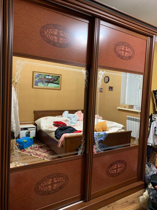 Шкаф купе гардероб с зеркалом