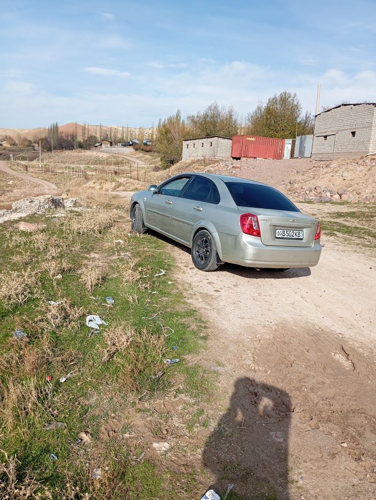 Lasetiy 1.8 mexanika