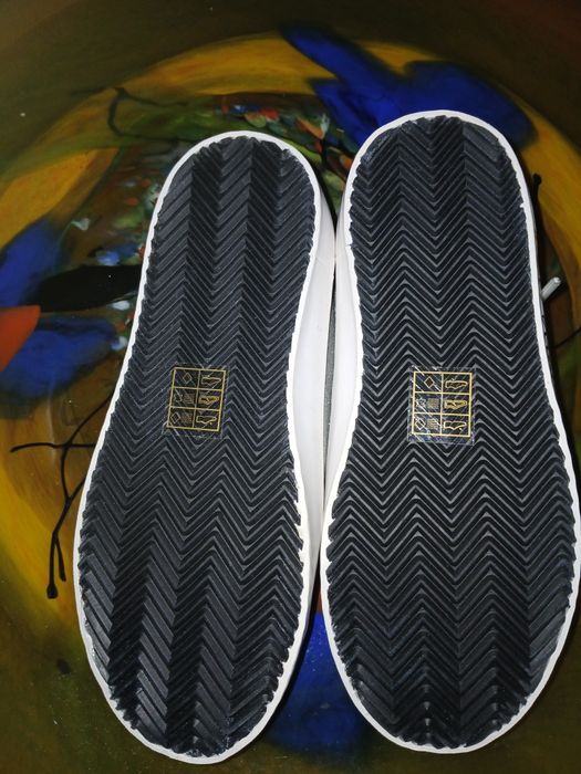 Teniși fete marimea 31