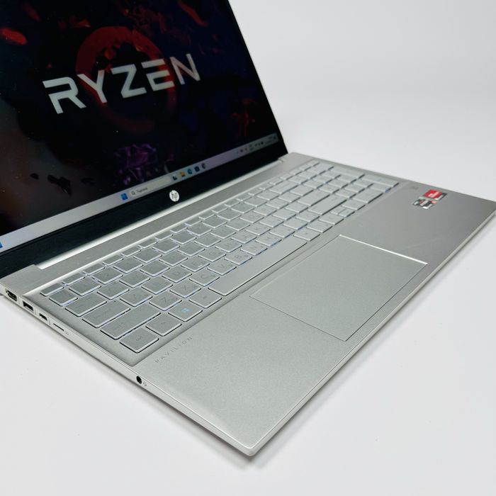 HP Pavilion 15/FHD IPS/Ryzen 3 5300U/8GB DDR4/256GB NVMe/Подсветка