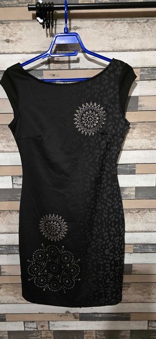 Desigual S-дамска официална  рокля (х-282)