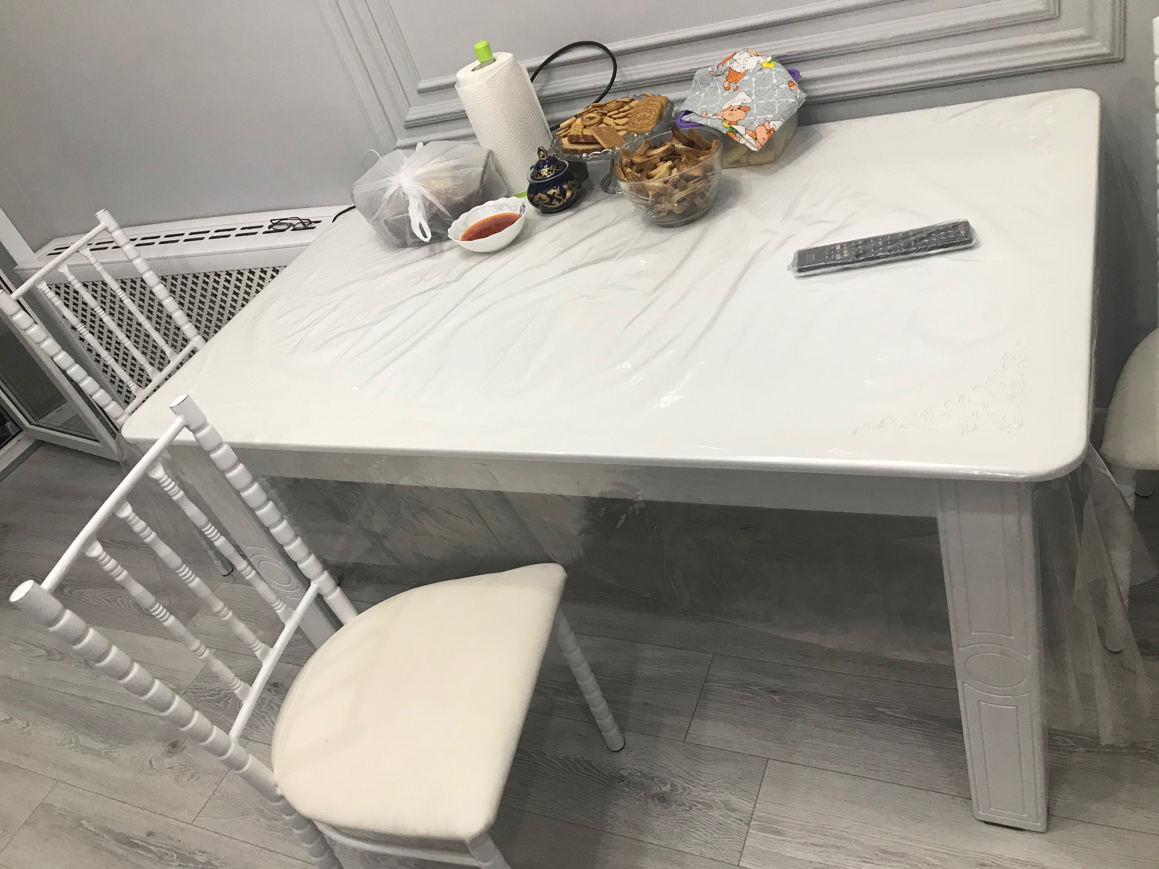 Стол стулья для кухни