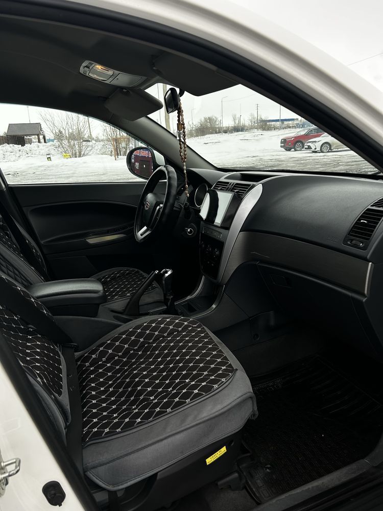 Geely emgrand x7