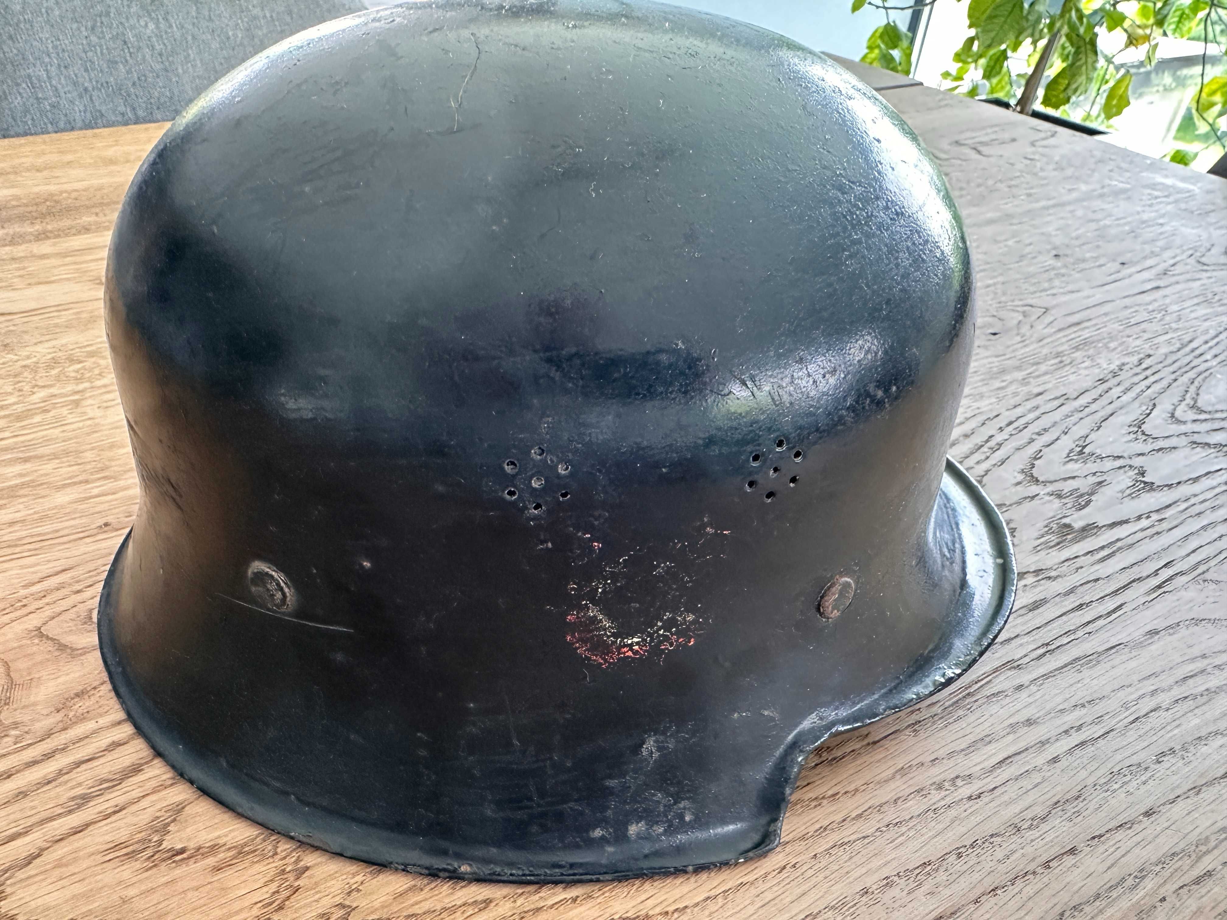 Cască germană și sabie Wermacht WW2