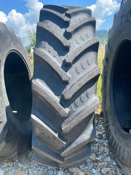 520/85r46 cauciuC second hand 20.8R46 cauciucuri john deere case fendt