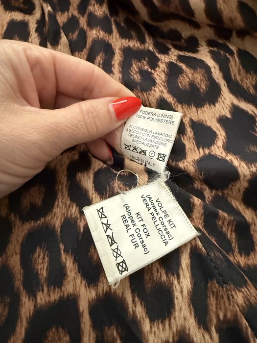 Geaca lunga blana vulpe xxl neagra