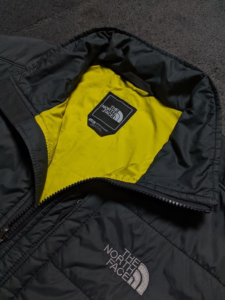 Jacheta geaca jacket windbreaker The North Face Primaloft fâș gri