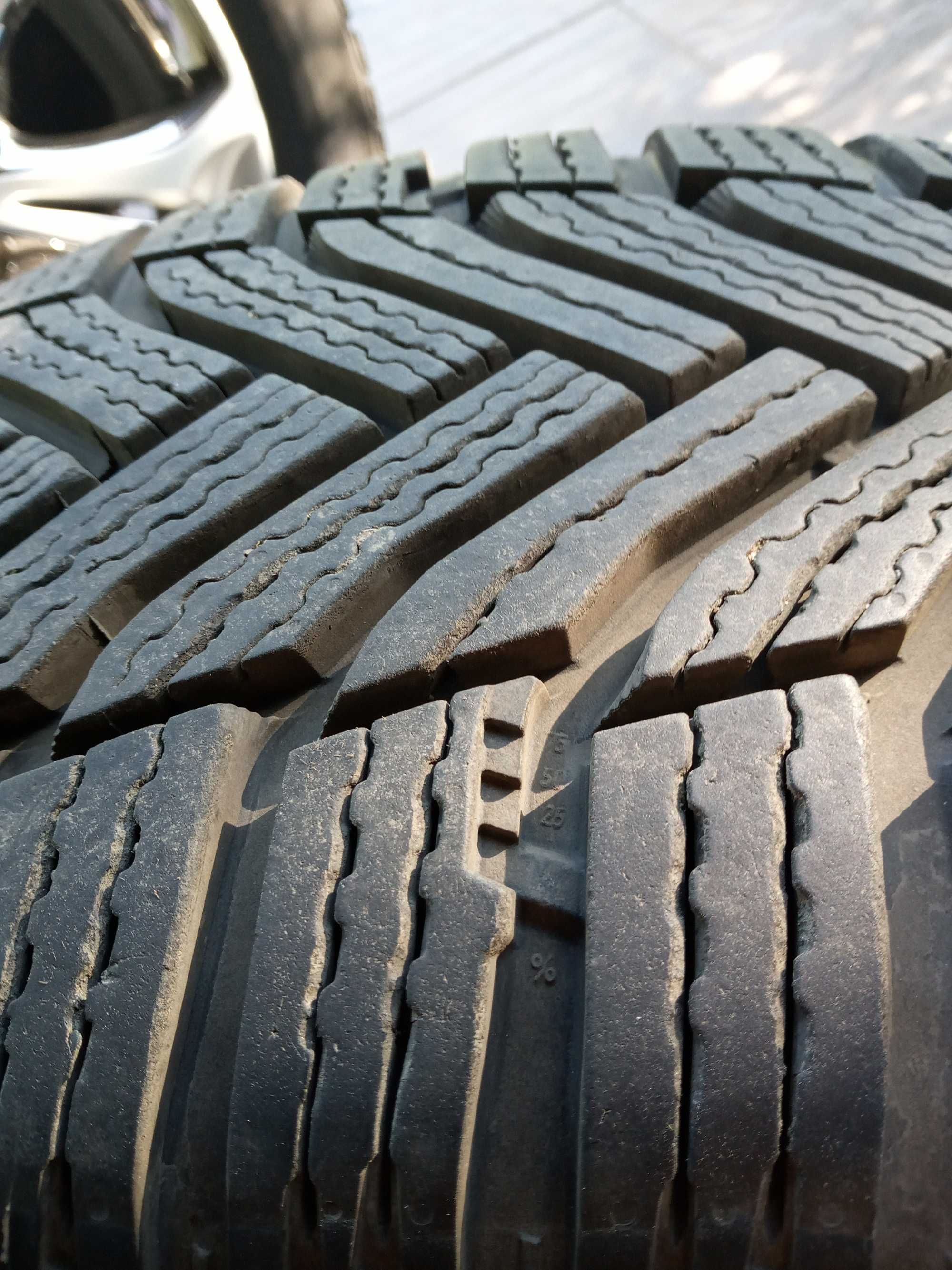 Зимни гуми Michelin Alpin 6 размер 225/55/17