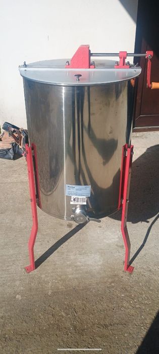 Presa de stors miere