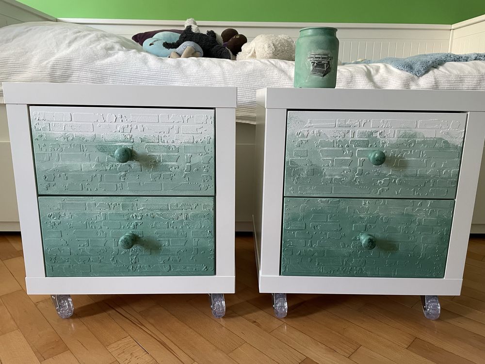 Ikea Kallax шкафчета с чекмеджета и декорация