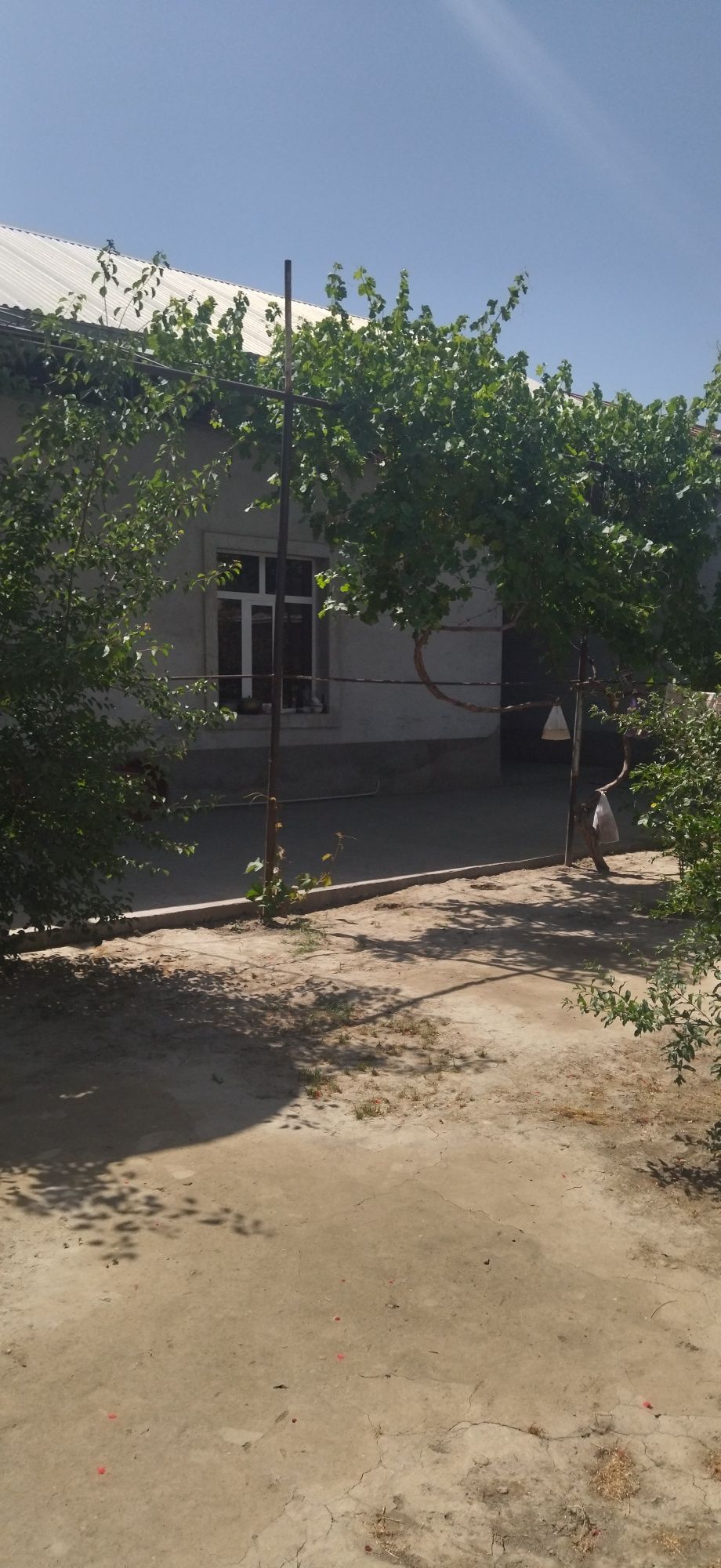 Бульвар!4,5-соток. Продаётся дом срочно.
