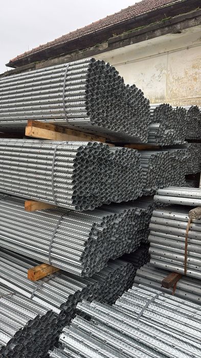 Spalieri metalic zincati noi nefolosite Lungime 2,40